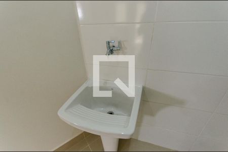 Casa de condomínio para alugar com 30m², 1 quarto e sem vaga Casa de condomínio para alugar com 30m², 1 quarto e sem vagaÁrea de Serviço
