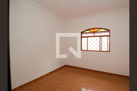 Casa à venda com 300m², 3 quartos e 2 vagasQuarto