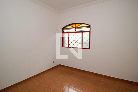 Casa à venda com 300m², 3 quartos e 2 vagasQuarto