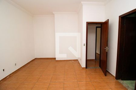 Casa à venda com 300m², 3 quartos e 2 vagasQuarto