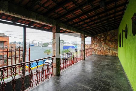 Casa à venda com 300m², 3 quartos e 2 vagasSacada