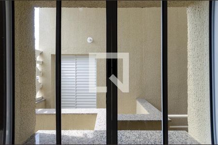 Casa de condomínio para alugar com 34m², 1 quarto e sem vaga Casa de condomínio para alugar com 34m², 1 quarto e sem vagaCozinha - janela
