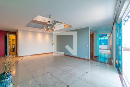 Apartamento à venda com 425m², 4 quartos e 1 vaga