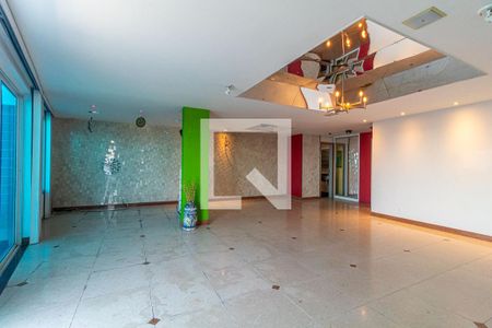 Apartamento à venda com 425m², 4 quartos e 1 vaga