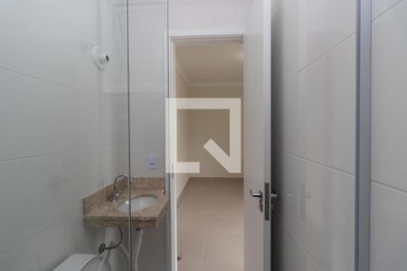 Apartamento para alugar com 48m², 2 quartos e sem vaga Apartamento para alugar com 48m², 2 quartos e sem vagaBanheiro