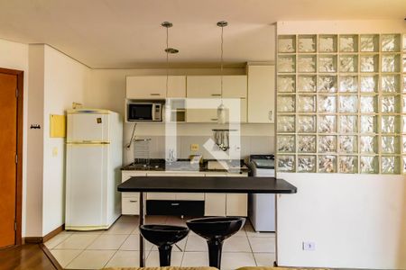 Studio para alugar com 42m², 1 quarto e 1 vaga Studio para alugar com 42m², 1 quarto e 1 vagaCozinha