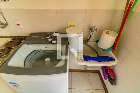 Studio para alugar com 42m², 1 quarto e 1 vaga Studio para alugar com 42m², 1 quarto e 1 vagaÁrea de Serviço