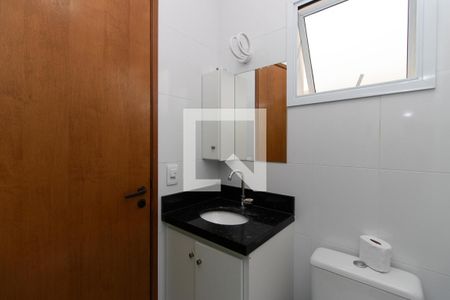 Casa à venda com 87m², 2 quartos e 1 vagaBanheiro da Suíte 2