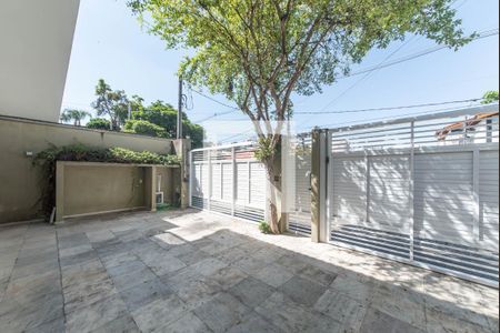 Casa à venda com 300m², 5 quartos e 4 vagasGaragem