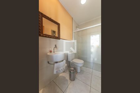 Casa à venda com 300m², 5 quartos e 4 vagasBanheiro da Área Gourmet
