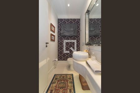 Lavabo de casa à venda com 5 quartos, 300m² em Brooklin, São Paulo