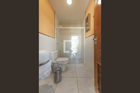 Casa à venda com 300m², 5 quartos e 4 vagasBanheiro da Área Gourmet