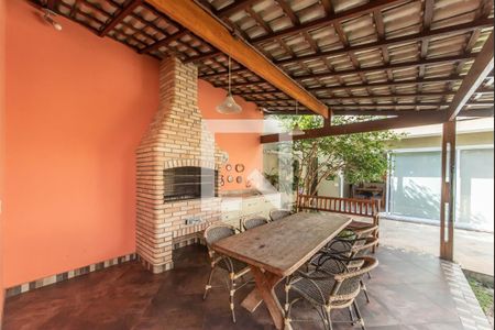 Casa à venda com 300m², 5 quartos e 4 vagasÁrea Gourmet