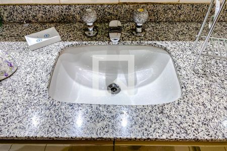 Apartamento à venda com 227m², 3 quartos e 3 vagasBanheiro