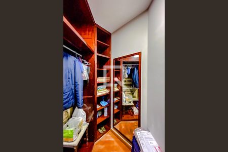 Apartamento à venda com 227m², 3 quartos e 3 vagasQuarto 4 - Suíte