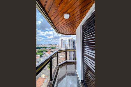 Apartamento à venda com 227m², 3 quartos e 3 vagasVaranda do Quarto 4