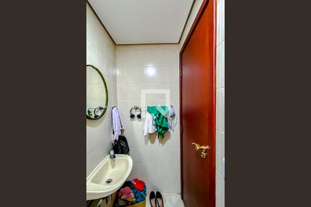 Apartamento à venda com 227m², 3 quartos e 3 vagasBanheiro de serviço