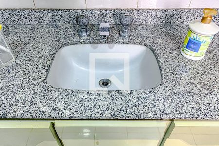 Apartamento à venda com 227m², 3 quartos e 3 vagasBanheiro da Suíte 4