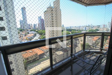 Apartamento à venda com 226m², 4 quartos e 3 vagas Apartamento à venda com 226m², 4 quartos e 3 vagasSacada /Suíte 1