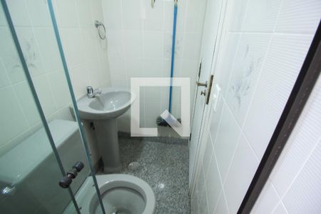 Apartamento à venda com 226m², 4 quartos e 3 vagas Apartamento à venda com 226m², 4 quartos e 3 vagasBanheiro de serviço