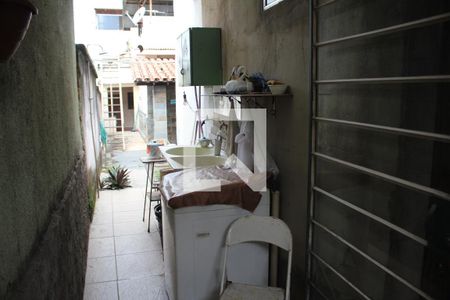 Casa à venda com 386m², 6 quartos e 4 vagasCasa 2 Area de Serviço
