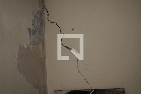 Casa à venda com 386m², 6 quartos e 4 vagasCasa 1 Quarto 2