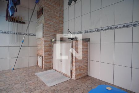 Casa à venda com 109m², 2 quartos e 2 vagasChurrasqueira