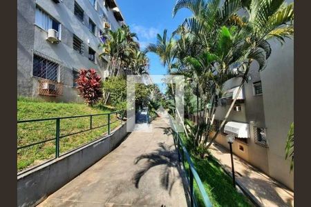 Apartamento à venda com 63m², 2 quartos e 1 vaga