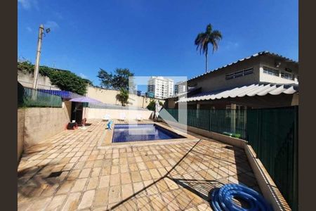 Apartamento à venda com 63m², 2 quartos e 1 vaga