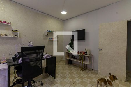 Casa à venda com 317m², 5 quartos e 4 vagasQuarto 5