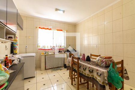 Casa à venda com 317m², 5 quartos e 4 vagasCozinha 1