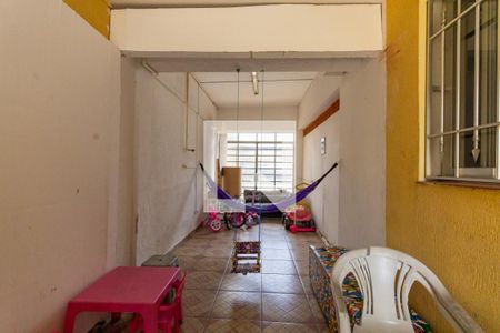 Casa à venda com 317m², 5 quartos e 4 vagasQuintal