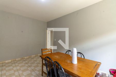 Casa à venda com 317m², 5 quartos e 4 vagasSala de Jantar