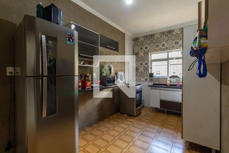 Casa à venda com 317m², 5 quartos e 4 vagasCozinha 2