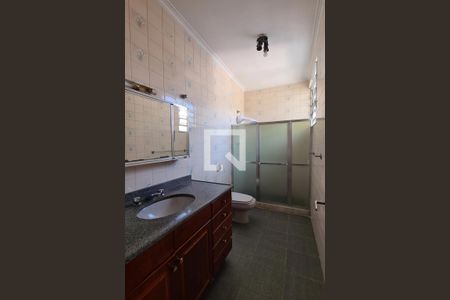 Casa para alugar com 361m², 4 quartos e 7 vagas Casa para alugar com 361m², 4 quartos e 7 vagasBanheiro Social