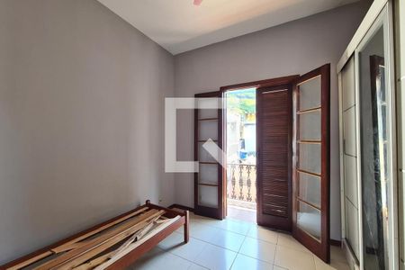 Casa para alugar com 361m², 4 quartos e 7 vagas Casa para alugar com 361m², 4 quartos e 7 vagasQuarto 4