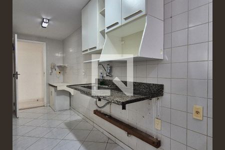 Apartamento para alugar com 65m², 2 quartos e 1 vagaCozinha