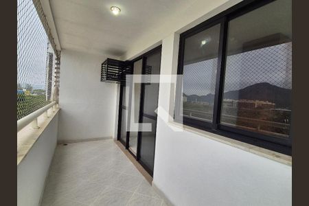 Apartamento para alugar com 65m², 2 quartos e 1 vagaVaranda