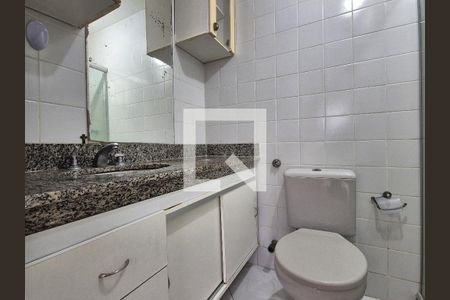 Apartamento para alugar com 65m², 2 quartos e 1 vagaBanheiro da Suíte