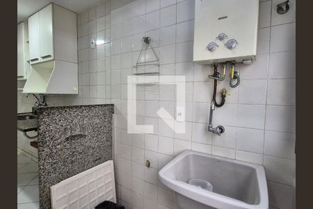 Apartamento para alugar com 65m², 2 quartos e 1 vagaÁrea de Serviço