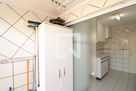 Apartamento para alugar com 87m², 3 quartos e 1 vagaÁrea de Serviço