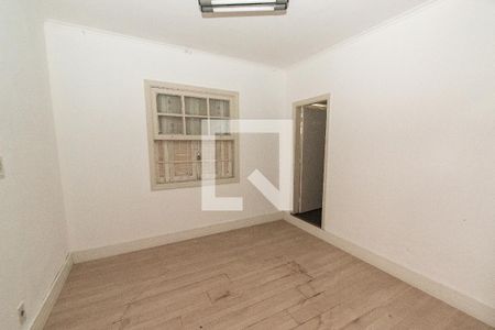 Casa para alugar com 300m², 5 quartos e 3 vagas Casa para alugar com 300m², 5 quartos e 3 vagasSuíte