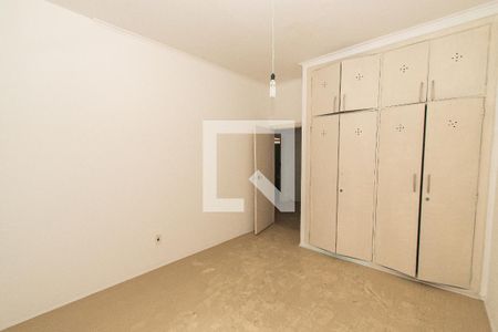 Casa para alugar com 300m², 5 quartos e 3 vagas Casa para alugar com 300m², 5 quartos e 3 vagasQuarto 3