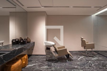 Apartamento à venda com 472m², 5 quartos e 4 vagas Apartamento à venda com 472m², 5 quartos e 4 vagasÁrea Comum - Salão