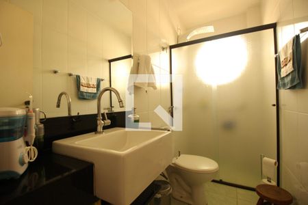 Apartamento à venda com 181m², 4 quartos e 4 vagasBanheiro