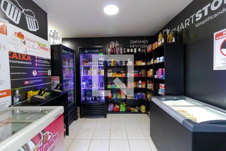 Apartamento para alugar com 70m², 3 quartos e 2 vagasÁrea comum - Mini Mercado