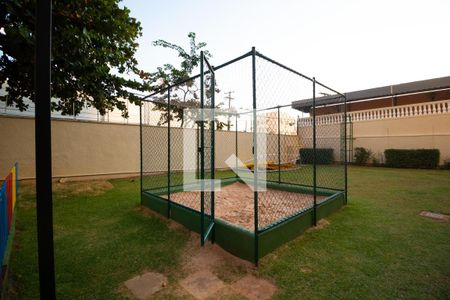 Apartamento para alugar com 70m², 3 quartos e 2 vagasÁrea comum - Playground