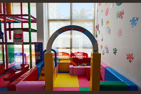 Apartamento à venda com 70m², 2 quartos e 1 vagaarea comum