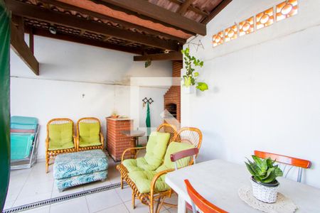 Casa à venda com 133m², 3 quartos e 2 vagasEspaço gourmet