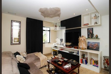 Apartamento à venda com 300m², 4 quartos e 3 vagasSala 